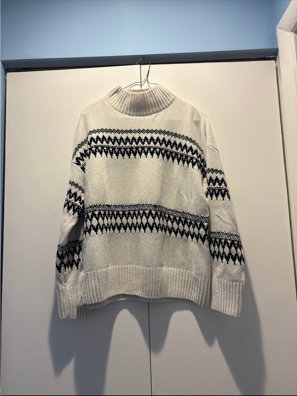 Christian Siriano White and Black Patterned Turtleneck Sweater